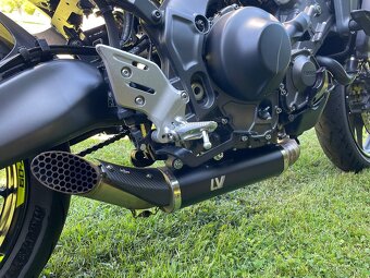 Yamaha MT 09 - 7