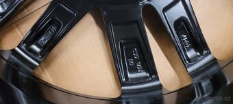 TOYOTA C-HR GR SPORT,19' alu disky,nové,senzory - 7