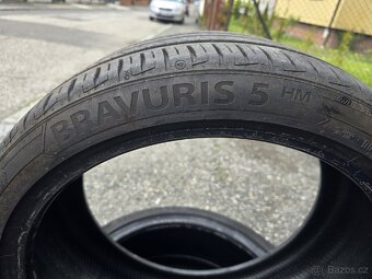 Sada letních pneu téměř nejetych 7,1 až 7,3 mm dvorozmer r19 - 7