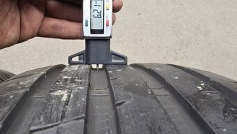 Letní pneu 235/45/17 Good Year - 7