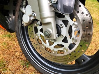 Yamaha FZR 600R, plně funkční, velmi zachovalá - 7