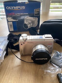 Olympus C-770 Ultra zoom - 7