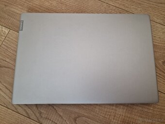 Lenovo IdeaPad 330s-15IKB - i5, IPS, Radeon RX 540 - 7