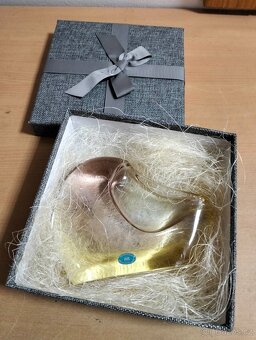 POPOLNÍK NA CIGARY Z HUTNÉHO SKLA--BOHEMIA GLASS--80te. roky - 7