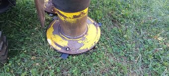 Sekačka JIKOV BDR 700 podvozek Robus - 7