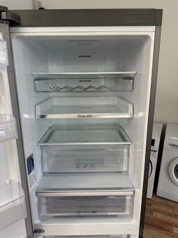 Lednice s mrazákem Samsung (293) - 7