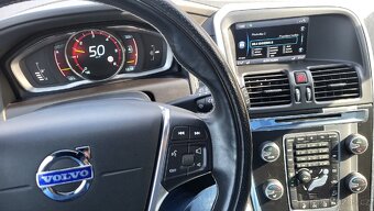 Volvo XC60 R-Design D5/2,4L 158KW - 7