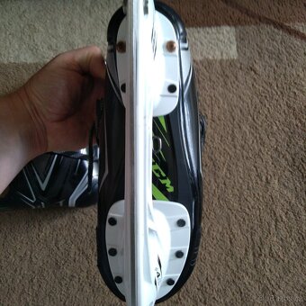 Hokejove brusle ccm Ribcore - 7