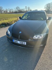 BMW E92 320 D manuál - 7
