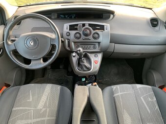 Renault Scenic II, 2.0T, 120kW - 7