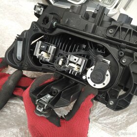 xenony Led svetla i full led passat b8 14-19 - 7