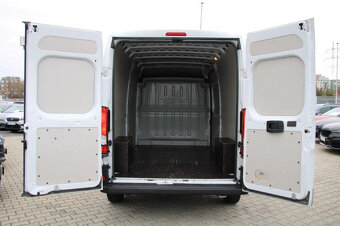 Dodávka CITROËN Jumper FT 35 L3H2 BlueHDi 140k S&S,r.v. 2023 - 7