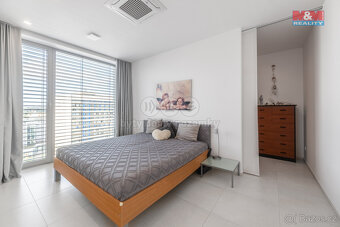 Prodej bytu 3+kk, 112 m², Zlín, ul. Lorencova - 7
