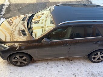 Ml 350 3.0. SUV 190 Kw bluetec 4matic hnědá metalíza - 7