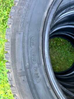 215/60 R17C 104/102H Zimní Michelin Agilis - 7