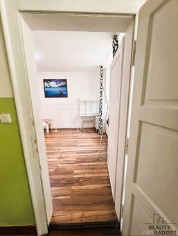 Pronájem bytu 1+kk 23 m² Křižíkova, Praha - 7