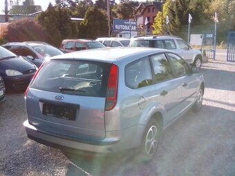 Ford Focus, 1.6i 16V combi, 4x kola navíc - 7