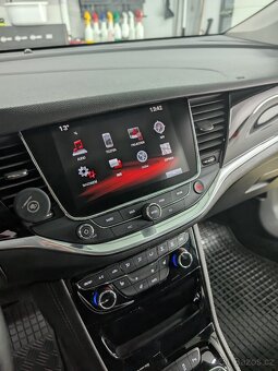 Opel Astra ST 1.6 Bi-CDTI

2017 - 7