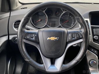 Chevrolet Cruze 2.0 CDi , 120 kW nafta, 2013 - 7
