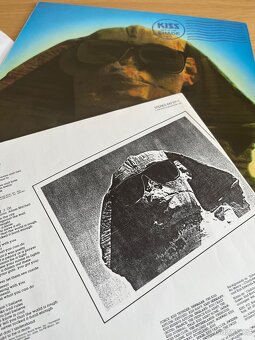 KISS – Hot In The Shade - 7