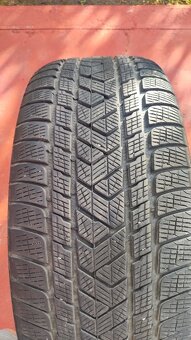 Zimní pneu Pirelli Scorpion Winter 275/45/21 + 315/40/21 4ks - 7