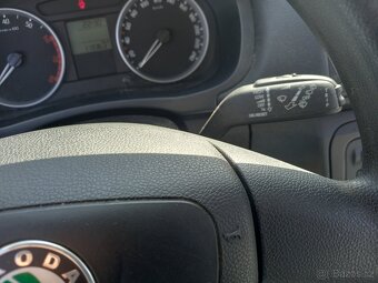 Škoda Fabia 2 1.4 16v63kw - 7