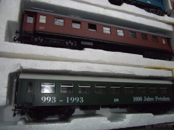 vagony na vláčky H0 osobní Piko - 7