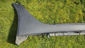 Toyota Aygo X - kryt prah podbeh / Kia Rio III 3 - maska - 7