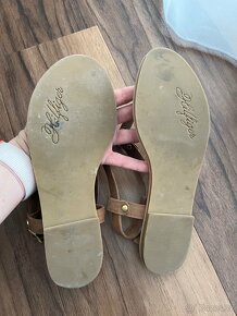 Hnědé kožené sandály sandálky Tommy Hilfiger - 7