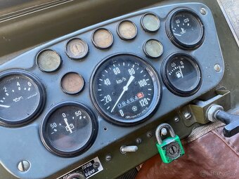GAZ 66 radiostanice, výjimečný kus ( UAZ ) - 7
