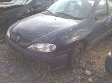 Renault Megane Classic 1,6i 79kW 2000 - díly - 7