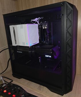Herní PC - Ryzen 7 9800X3D / 32GB / 1TB / RX 9070 XT 16GB - 7