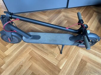 Elektrická koloběžka Xiaomi M365 - 7