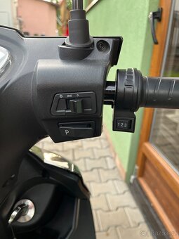 Elektro skútr RACCEWAY CITY 21 - 7