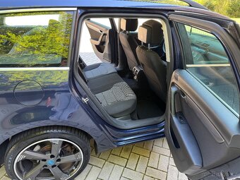 Volkswagen Passat B7 2.0TDI CR 103kw 2012 - 7