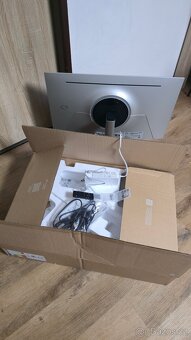 32"4K OLED Samsung Odyssey G8 - 7