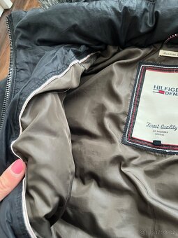 Zimní péřová bunda Tommy Hilfiger - 7