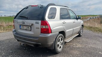 Kia Sportage 2.0 crdi 4x4 - 7