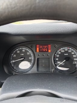 Prodám Renault Clio 1, 2 benzín r.v.2006 - 7