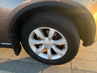 Nissan Infiniti FX35 2005 | LPG | 3.5 206 Kw - 7