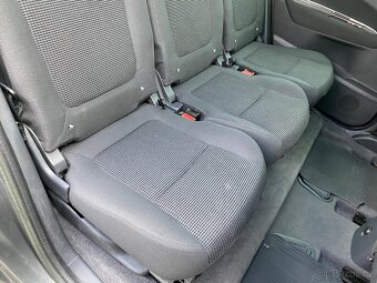 Peugeot 5008 2.0 HDi , 110 kW nafta, 2012 - 7