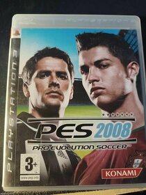FIFA STREET, FIFA 08 a PES 2008 - 7