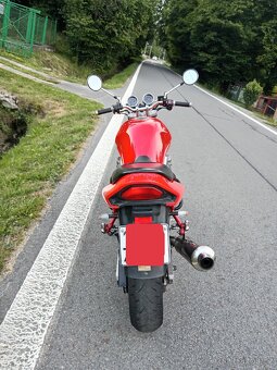 Suzuki bandit 600 - 7