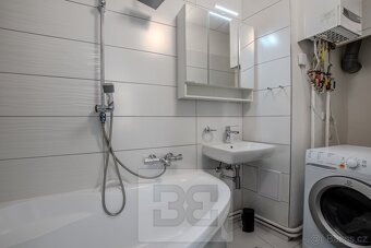 Pronájem bytu 2+kk 44 m2, Praha - Nusle, ev.č. N08214 - 7