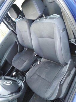 RENAULT CLIO 1,2-16V  III., BENZIN 55 KW RV 2006 ZA 35000 KČ - 7