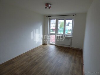 Pronájem bytu 2+1 s balkonem, Náměšť nad Oslavou - 7