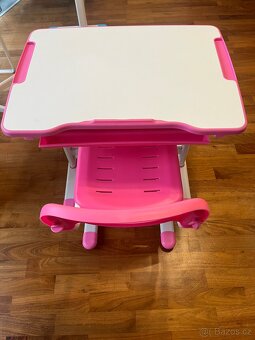 Dětský psací stůl - 7