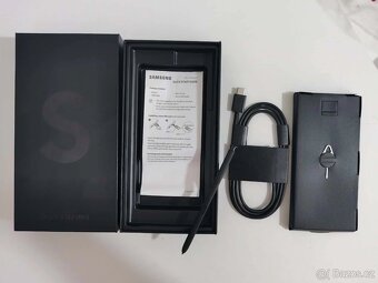 Prodám Samsung Galaxy S22 Ultra 5G - 7