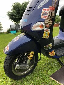 Prodám PIAGGIO VESPA 50 ET2, rok výroby 1998 - 7