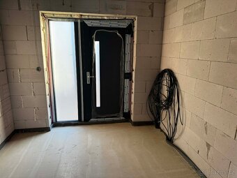 Prodej rodinného domu 176 m², pozemek 750 m² Semín - 7